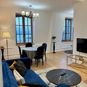 Apartment Le Royal Xix Vue Luxe, Dinard